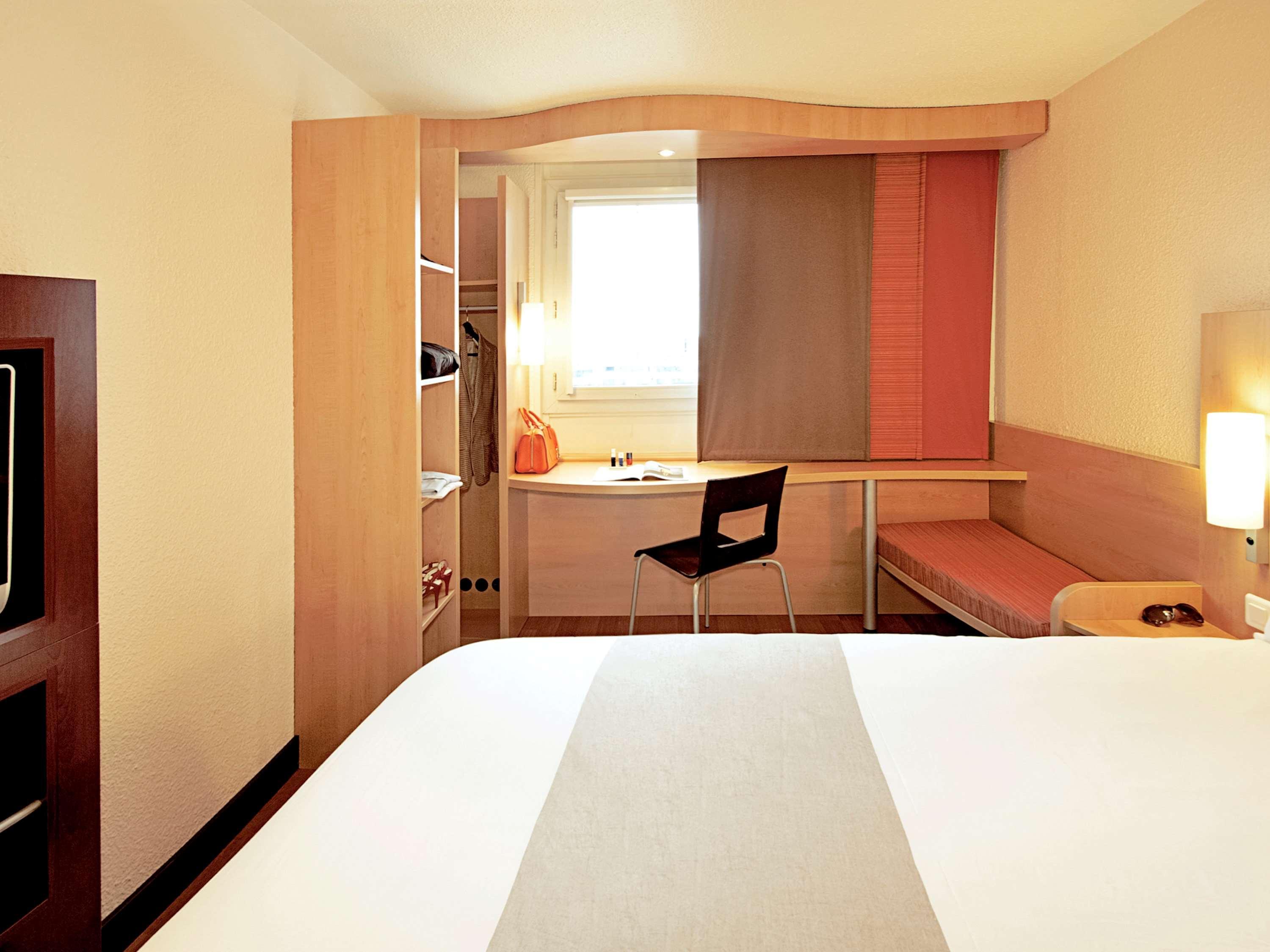 Ibis Montes Claros Shopping Hotel Exterior photo