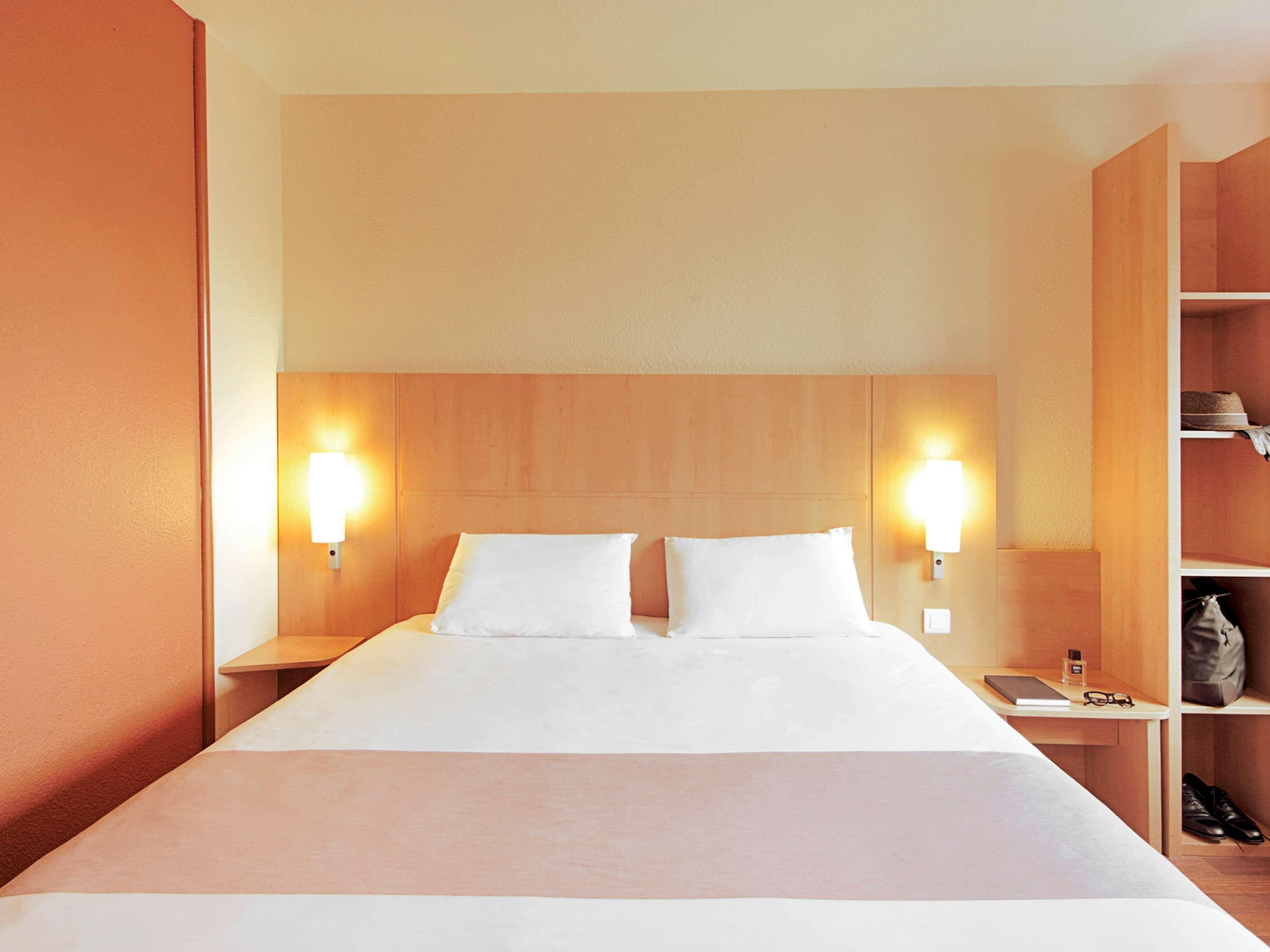 Ibis Montes Claros Shopping Hotel Exterior photo