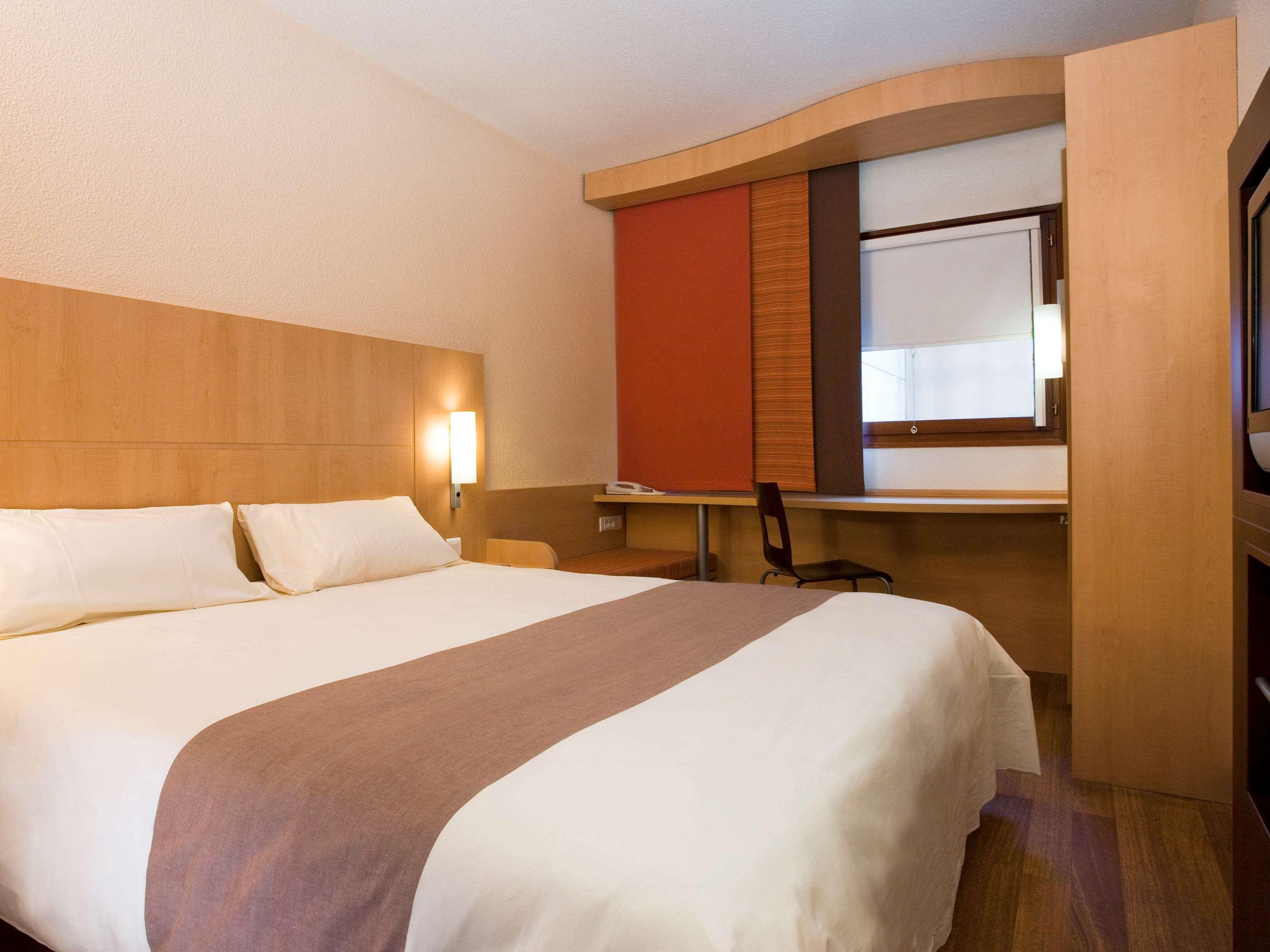 Ibis Montes Claros Shopping Hotel Exterior photo