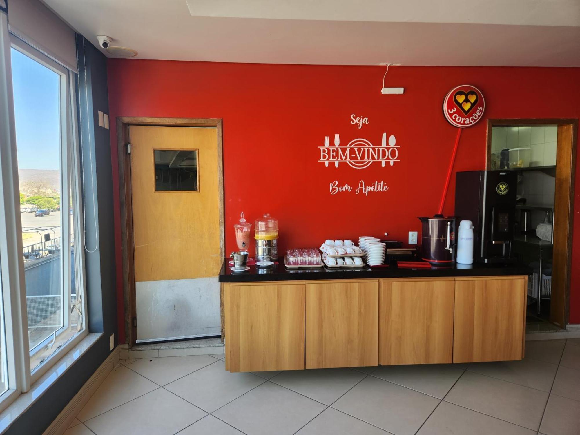 Ibis Montes Claros Shopping Hotel Exterior photo