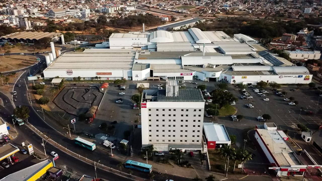 Ibis Montes Claros Shopping Hotel Exterior photo
